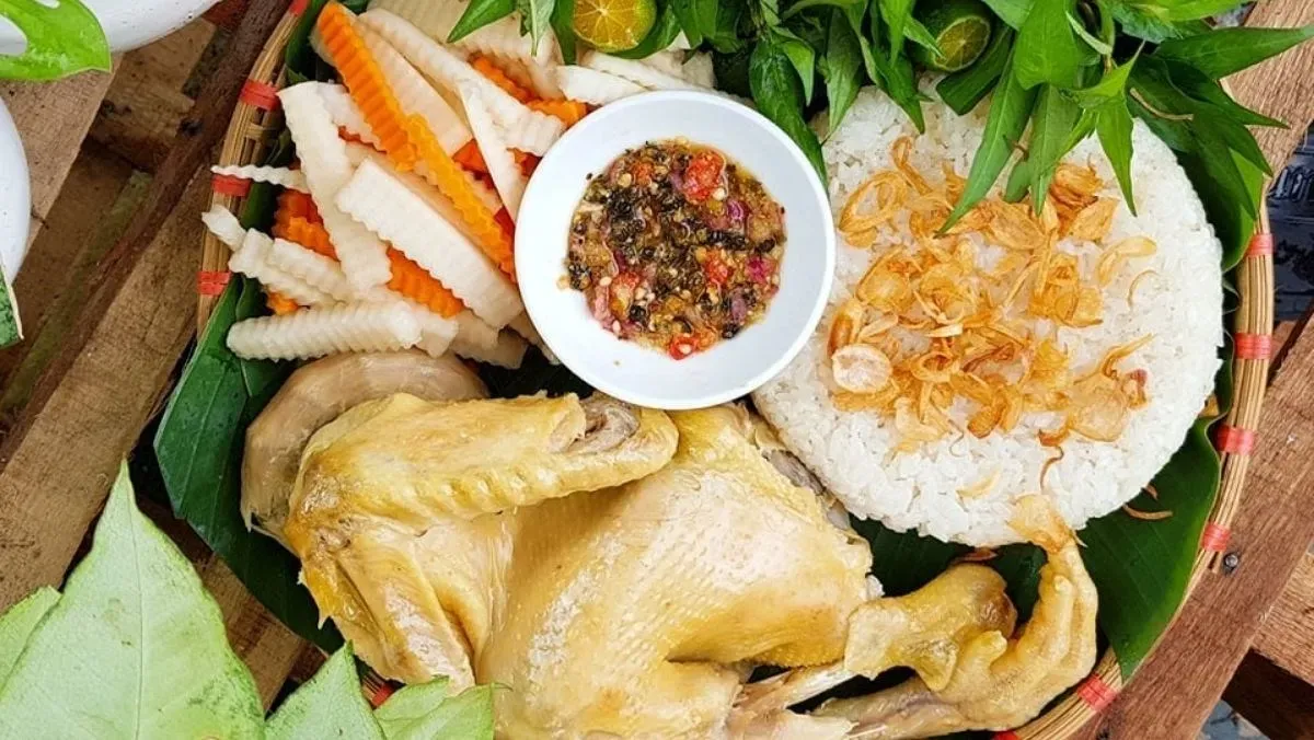 Hé lộ sự thật đằng sau món gà hong gió đại gia đua nhau ăn