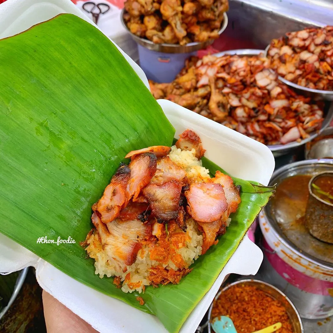 Làm một chuyến food tour “no căng bụng” ở chợ Bà Chiểu