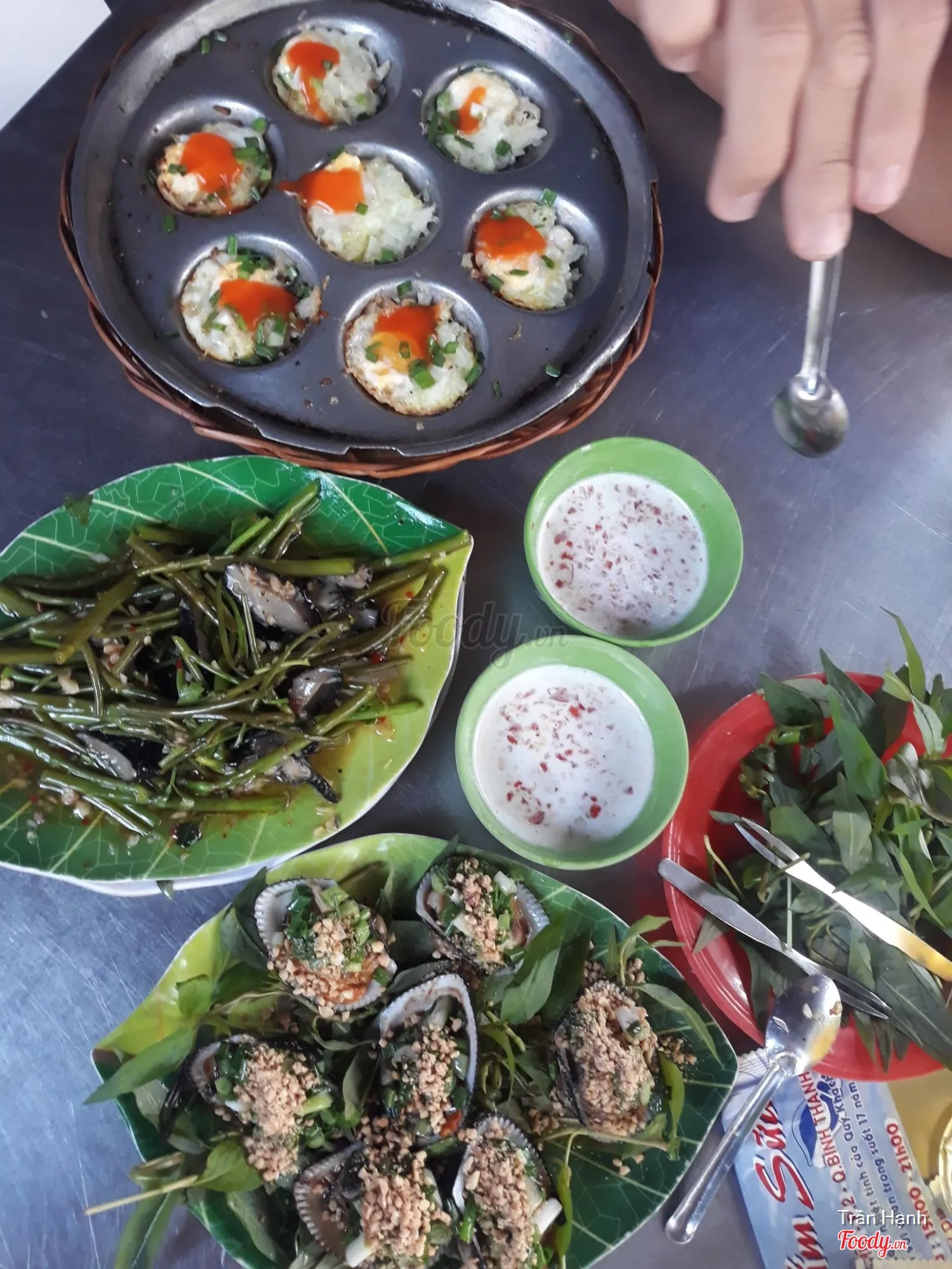 Làm một chuyến food tour “no căng bụng” ở chợ Bà Chiểu