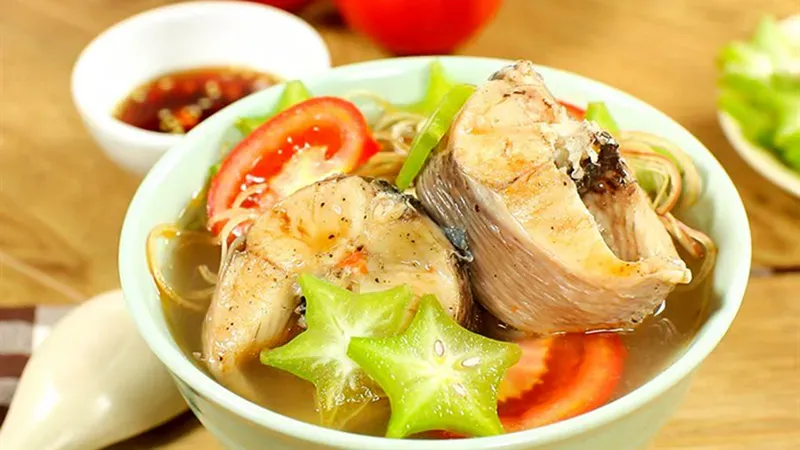 Món canh chua khế – món ăn truyền thống để hâm nóng bữa cơm trong ngày nắng