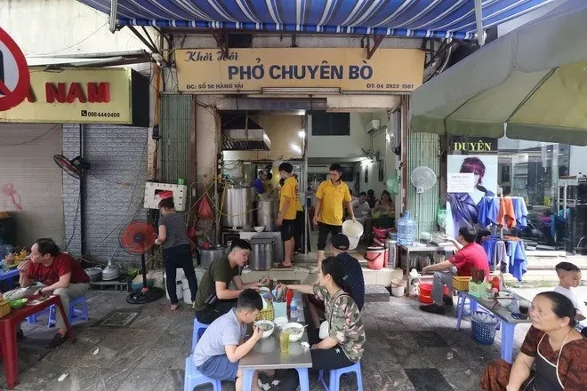 Những quán phở bò bao năm nức tiếng Hà thành