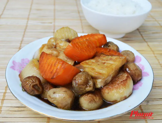 2 cách làm món chả lụa chay kho vừa ngon vừa lạ !