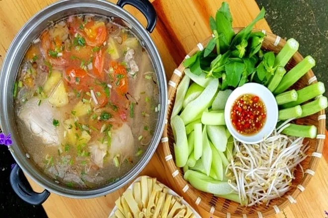 2 cách nấu canh chua cá lăng thơm nức mũi cả nhà ai cũng thích