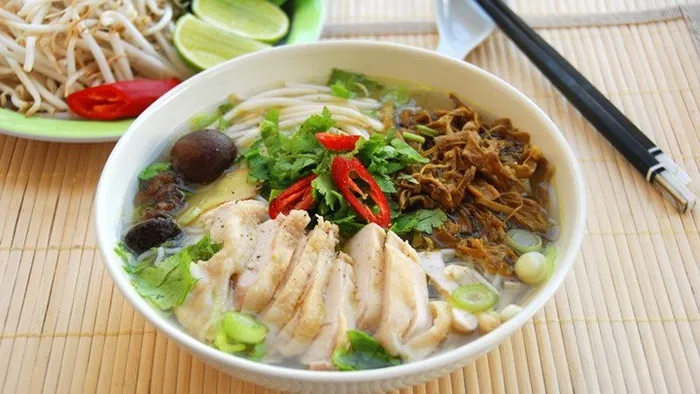 3 cách nấu bún gà mới lạ, nước dùng đậm đà, ăn là mê