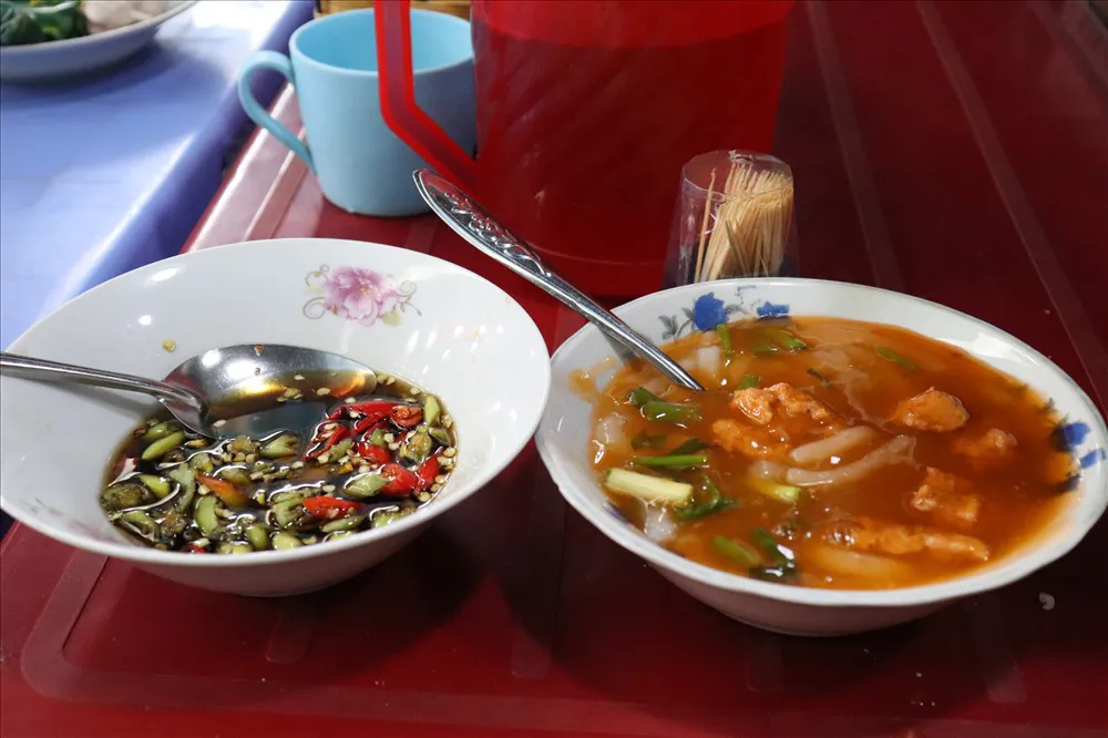 Bánh canh Nam Phổ – Món quà Huế thơm ngon lạ miệng