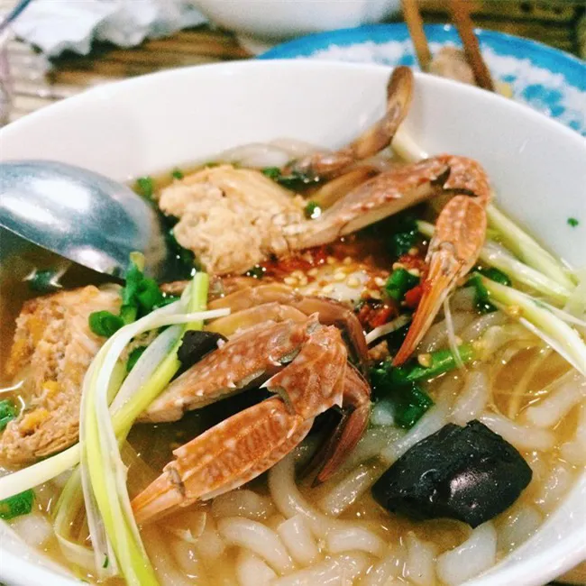 Bánh canh Nam Phổ – Món quà Huế thơm ngon lạ miệng