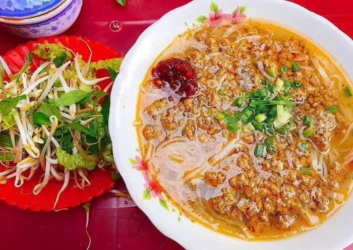 Bún rạm Quy Nhơn – Hương vị đặc sản khó quên của Bình Định