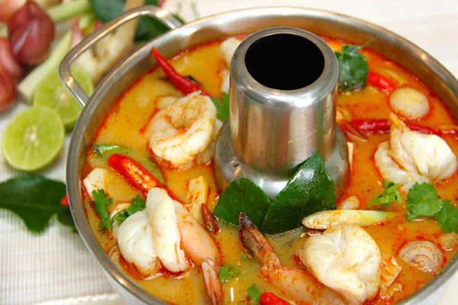 Cách làm lẩu thái chua cay hải sản, thập cẩm, tomyum, cốt dừa ngon