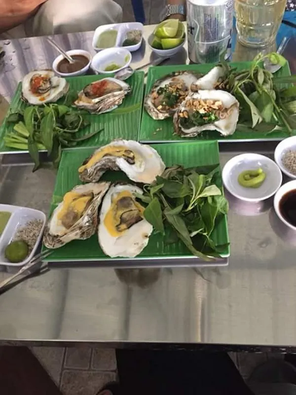 Cơm tấm mai cua biển gây nghiện thực khách tại Sài Gòn