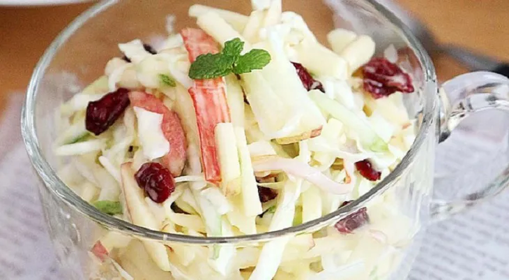 Da đẹp dáng thon với salad bắp cải thơm ngon mát giòn