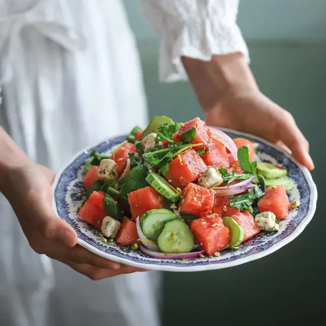 Gợi ý công thức salad dưỡng da trắng khỏe, ngăn ngừa nám