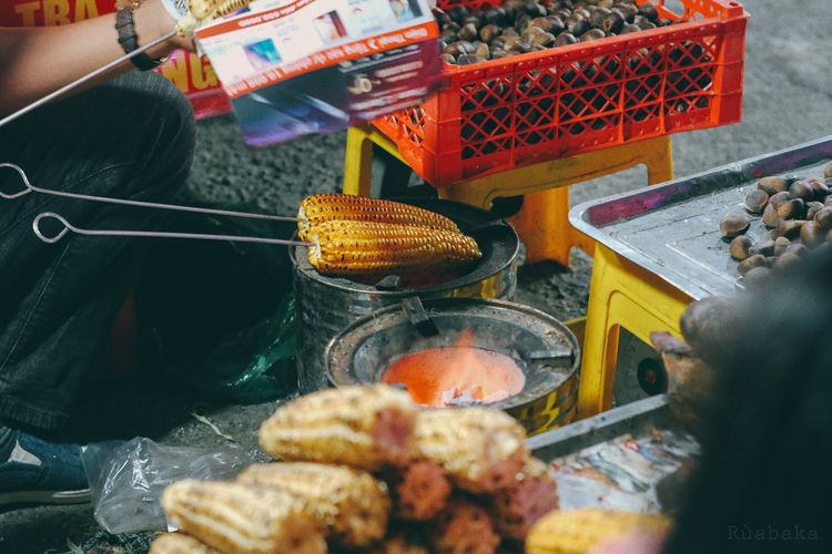 Hà Nội vào đông, ăn gì cho ấm bụng?