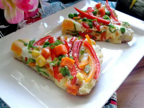 Món pizza bánh chưng ngon lạ, dễ ăn