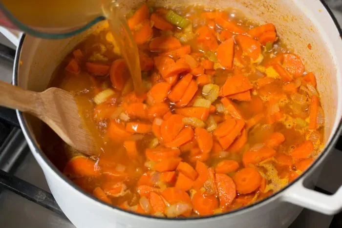 Nấu súp cà rốt theo cách này vừa đơn giản vừa đầy đủ dinh dưỡng