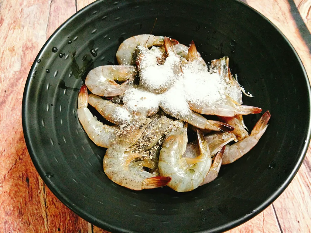 Tôm rang mặn ngọt