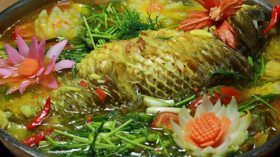 Trưa nay ăn gì: Bữa trưa nhẹ nhàng, dinh dưỡng cùng salad gạo lứt