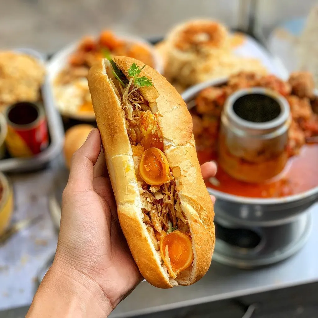 4 xe bánh mì ngon nổi tiếng ở TP.HCM