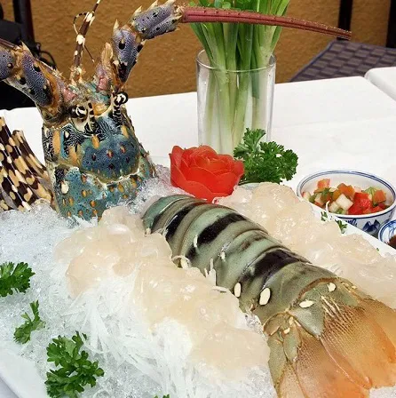 Buffet hải sản dành cho thực khách khó tính nhất .