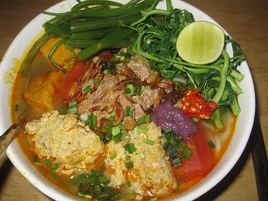 Bún Thái, món ăn sáng tạo ở Sài Gòn