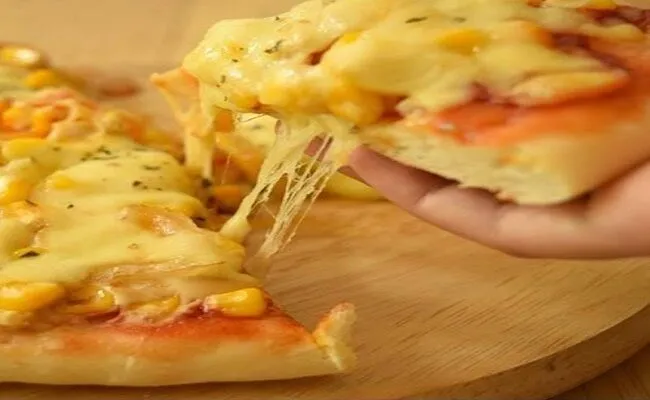 Cách làm Pizza đông lạnh thơm ngon, bổ dưỡng tại nhà