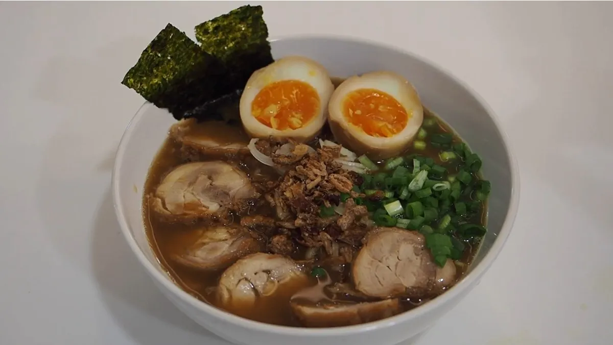 Cách làm ramen Nhật Bản với nước dùng tươi ngon đơn giản tại nhà