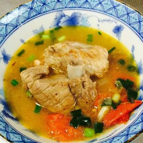 Canh sườn nấu sấu