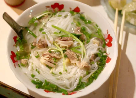 Cháo gà phố Thợ Nhuộm