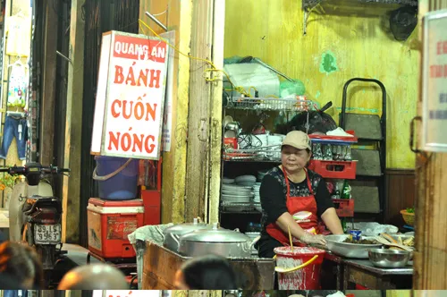 [Chế biến]- Bánh cuốn tráng chảo