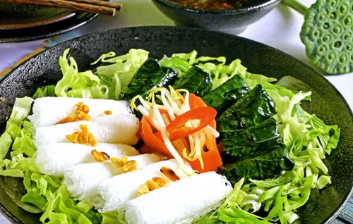 [Chế biến] – Bò lá lốt, bánh hỏi