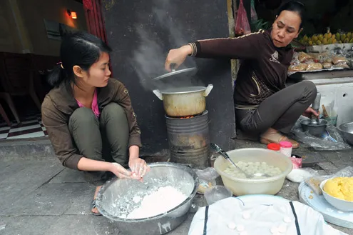 [Chế biến]- Tết Hàn thực, thêm bánh chay nhân lạc