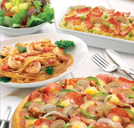 Cơn lốc quà tặng mừng The Pizza Company 1 t.uổi.