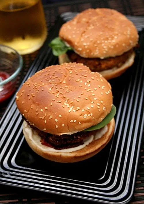 Công thức bánh hamburger bằng đậu phụ