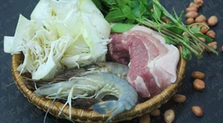 Đắng lạ chè hột gà trà tàu