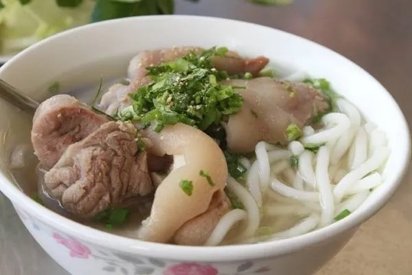 Dạo phố Sài Gòn thưởng thức 14 loại bánh canh ngon, lạ miệng