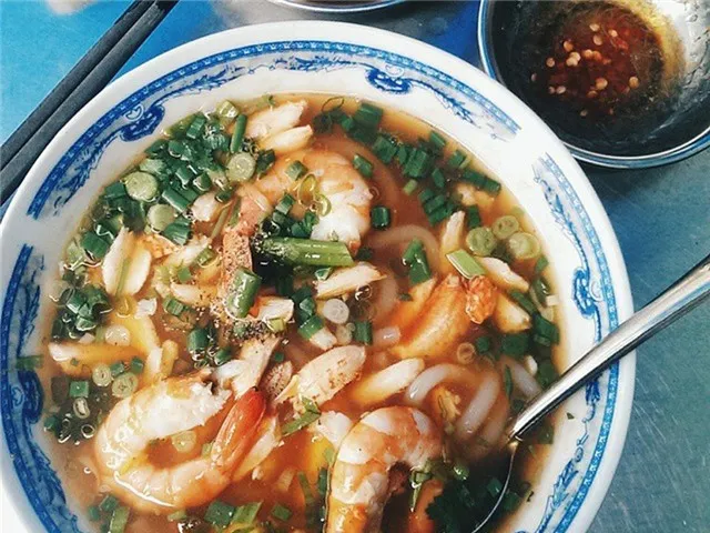 Dạo phố Sài Gòn thưởng thức 14 loại bánh canh ngon, lạ miệng