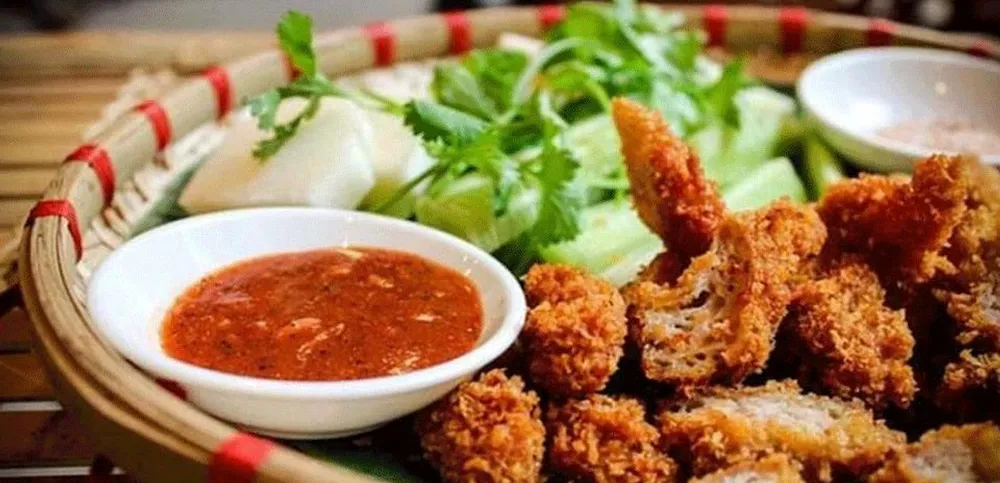 Đến Thủ Đô mà bỏ qua 6 quán nem chua rán Hà Nội này là tiếc lắm!