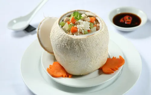 Khám phá hàng bánh cuốn đặc biệt ở Sài Gòn