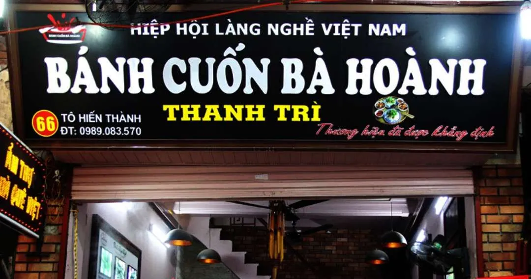 Những hàng quán ngon nức tiếng ngót nghét trăm t.uổi ở Hà Nội