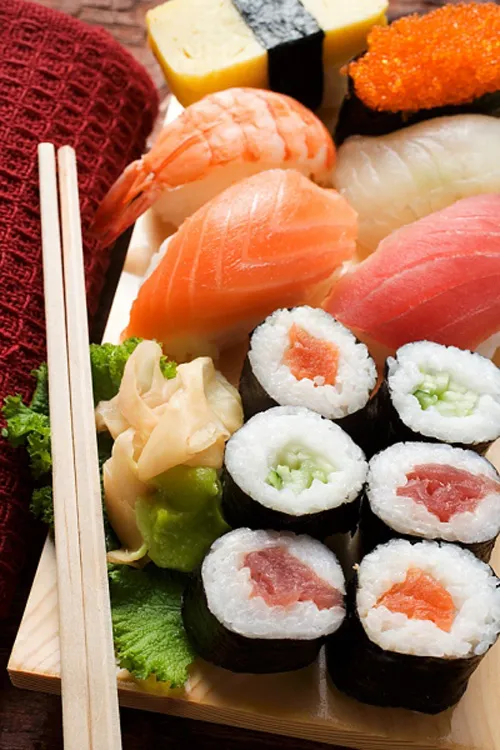 Sushi và sashimi Nhật