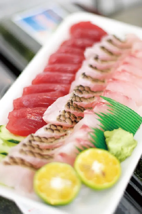 Sushi và sashimi Nhật