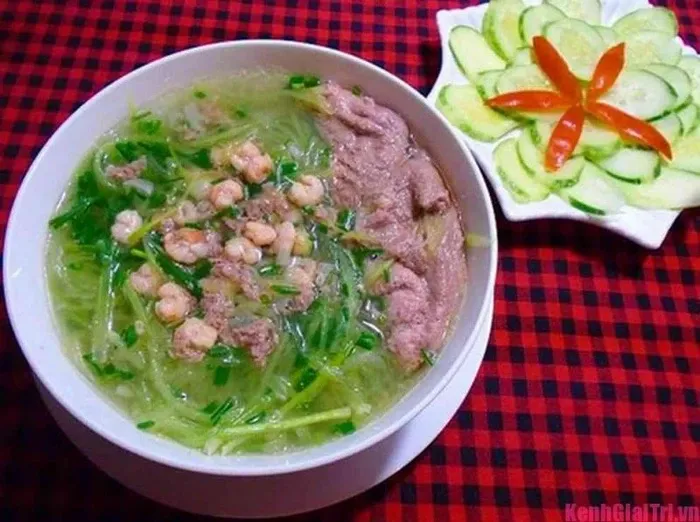 Thời tiết mùa hè nóng ‘như đổ lửa’, ăn canh rau gì cho thanh mát?