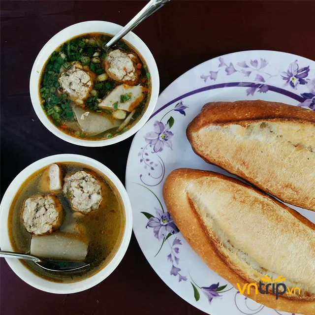 Thương nhớ bánh căn Đà Lạt