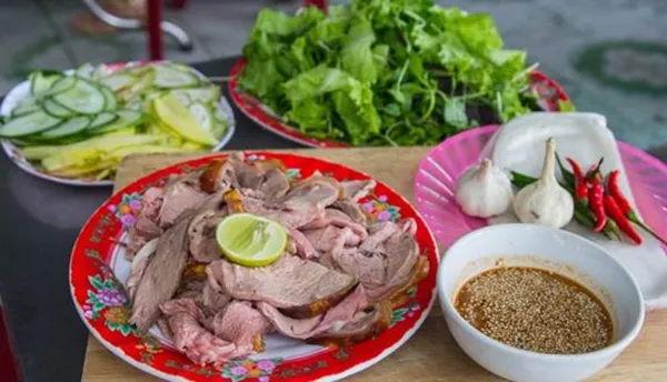 Trứng cút đút lò với phô mai – món ăn “gây nghiện” xứ Đà thành dành cho mọi tín đồ ẩm thực